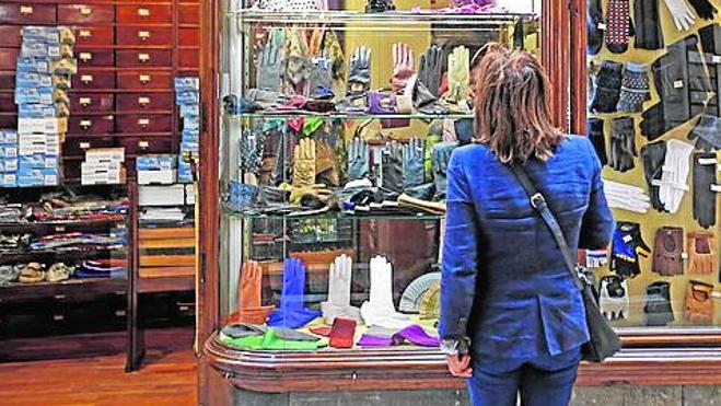 Se desploman las ventas de ropa de abrigo