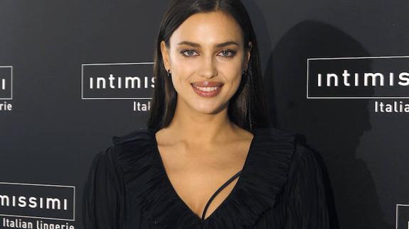 Irina Shayk ni desmiente ni confirma su embarazo