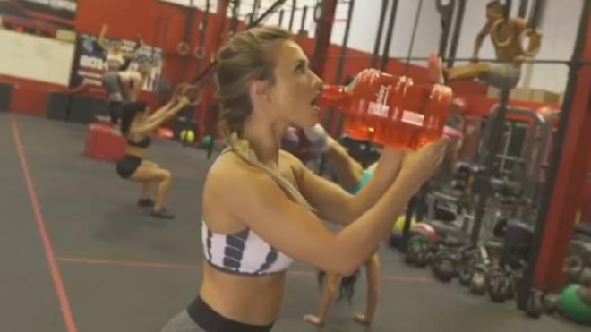 El sexy 'Manequin Challenge' del que todo el mundo habla