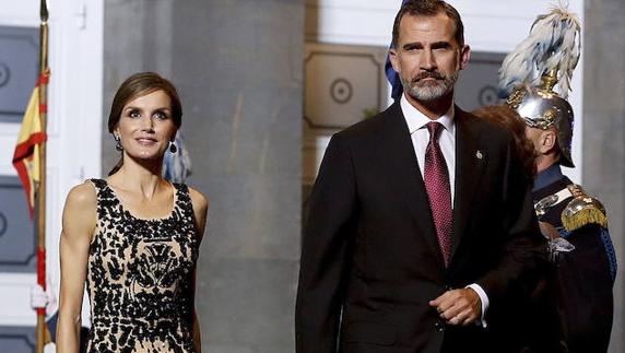 Los Reyes entregarán en Valencia los Jaime I y visitarán el Mercado Central