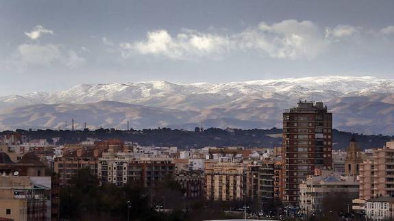 ¿Dónde ir con los niños a ver nieve cerca de Valencia?