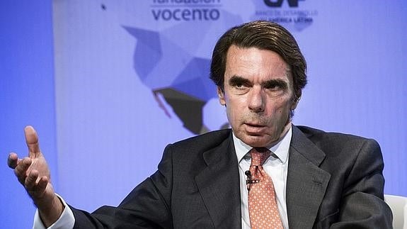 Aznar asistirá hoy a la misa funeral por Rita Barberá en Valencia