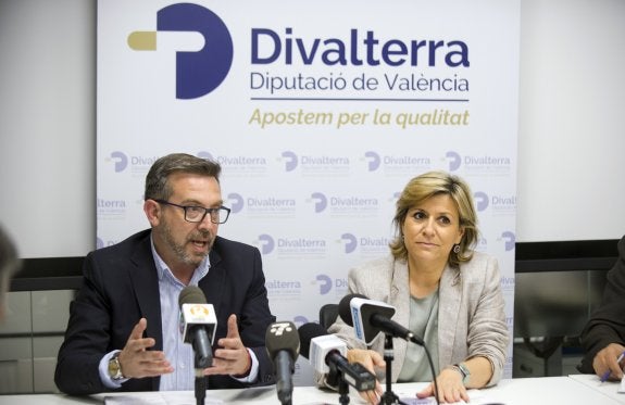 El adjudicatario de un contrato de la nueva Imelsa figuraba en dos de las tres ofertas