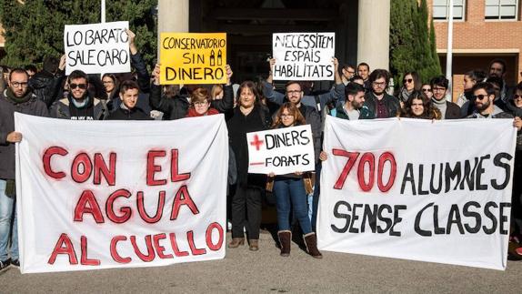 La inundación del sótano del Conservatorio Superior de Música de Valencia por las lluvias afecta a 700 alumnos