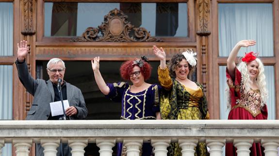 El Ayuntamiento abrirá el balcón a las 'reinas magas republicanas' si lo piden