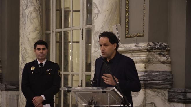 El periodista de LAS PROVINCIAS Arturo Checa premiado por su artículo 'El machismo más letal'