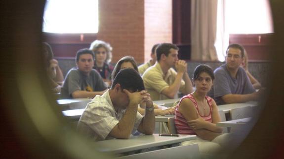 Educación propone convocar 5.000 plazas de oposiciones entre 2018 y 2019