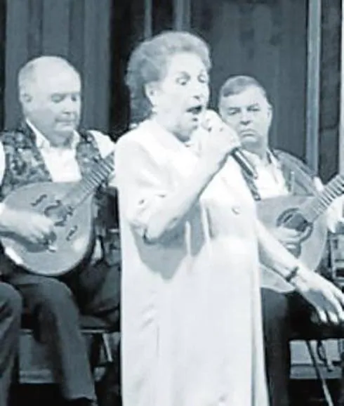Muere Pilar García Comeche, 'Pilareta', figura del cant d’estil valencià durante 60 años
