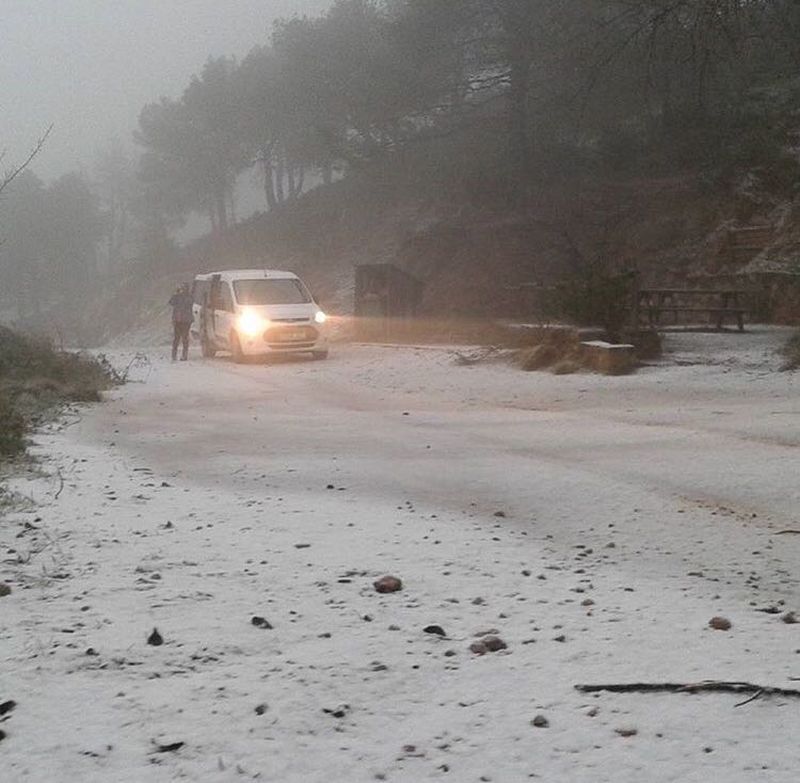 Nieve en Chiva y en la Sierra Calderona, a apenas 30 km de Valencia