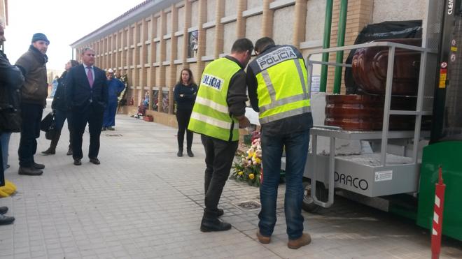 Iker Jiménez analiza en Cuarto Milenio el caso de los golpes en el cementerio de Torrent