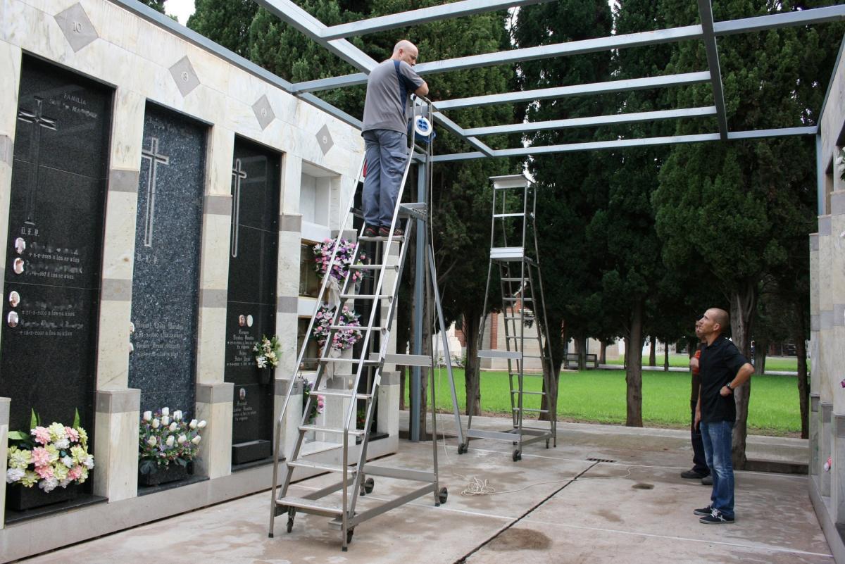 Todos los aspirantes a enterrador de Almassora superan la fase práctica