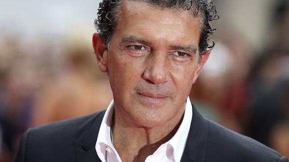 Antonio Banderas, ingresado tras sufrir un «dolor agónico» en el pecho