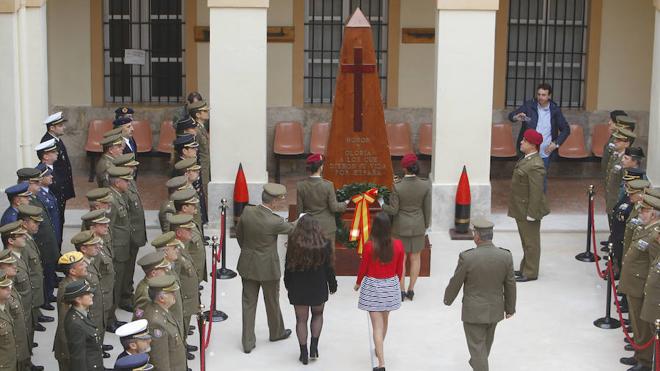 «La neblinosa Monja Alférez», mejor carta a un militar español