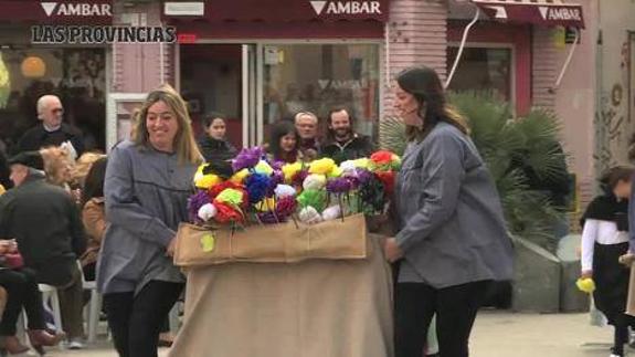 Fallas 2017 | Niños y tradición en el Cant de l'Estoreta