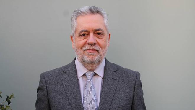 El Colegio de Médicos de Valencia concede el premio a la Mejor Trayectoria Profesional de Médico Rural a Francisco Valls Roca