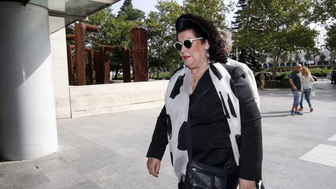 La jueza del caso IVAM embarga 12 obras de arte de la exdirectora Consuelo Císcar y atribuye su adquisición a la «actividad delictiva»