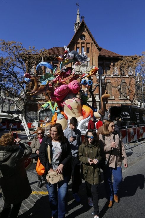 La disputa por la deuda de 43.000 euros de la falla el Mercat llega a la Audiencia