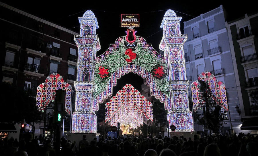 Fallas 2017 | Las Fallas iluminan Valencia