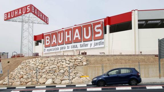 Bauhaus abre en Alfafar su segunda tienda en Valencia