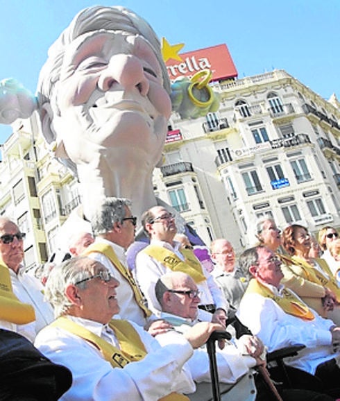 Programa de Fallas 2017 del lunes 13 de marzo. Actos y agenda de hoy