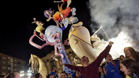 Premios Fallas 2017 | La falla ganadora del primer premio de la sección Especial es L'Antiga de Campanar