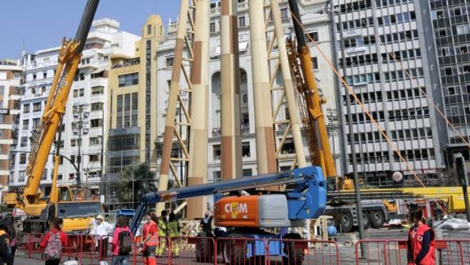 Pere Fuset suspende los conciertos en la falla municipal por el rechazo de la Policía Local