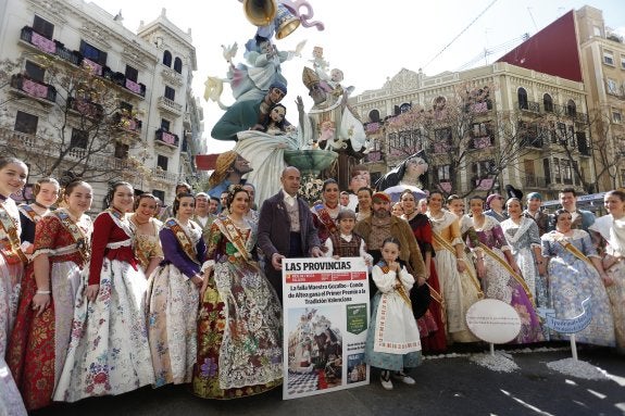 Maestro Gozalbo y Barón de San Petrillo reciben los premios a la tradición valenciana