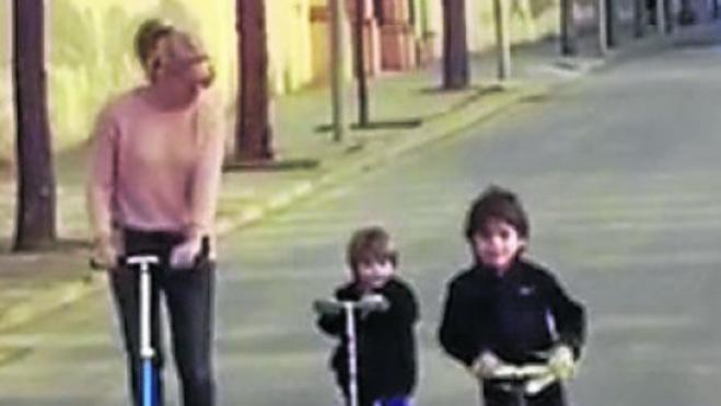 Shakira ¿embarazada? patina junto a sus hijos