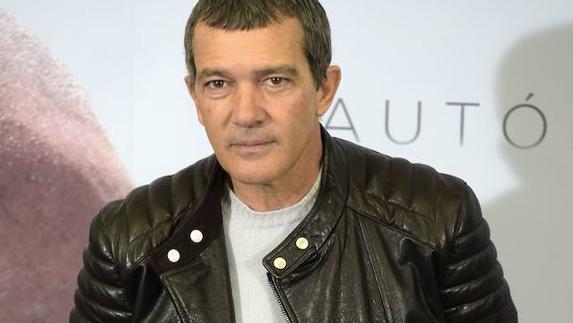 Antonio Banderas, ingresado por problemas del corazón