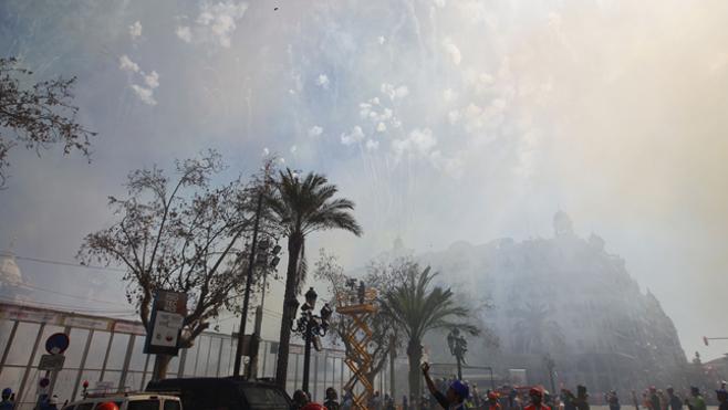 El domingo 26 de marzo se disparará en Valencia la mascletà aplazada por la lluvia