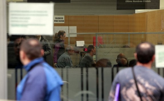 El Ayuntamiento de Valencia concede otros 16.800 euros a Acció Cultural para cursos de valenciano