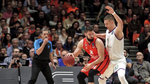 Rafa Martínez, jugador con más partidos y Dubljevic máximo anotador de la competición