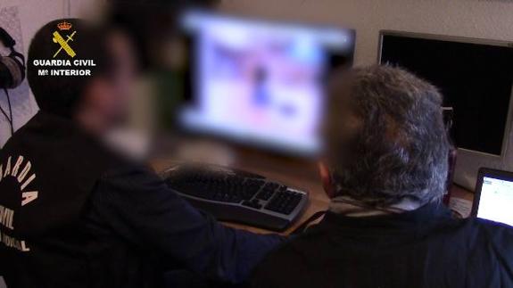 La Policía identifica a 10 menores víctimas, ocho del mismo pueblo de Baleares