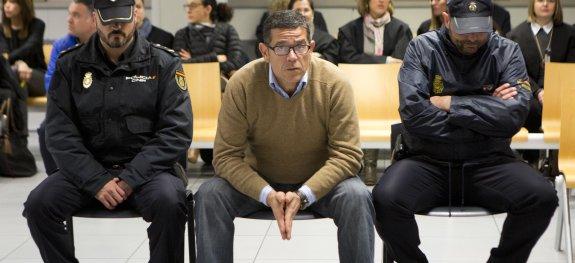 Dos años de prisión para Jorge Ignacio Roca, el 'cerebro' del caso Emarsa, por simular una operación comercial