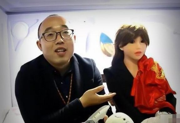 Mi mujer es un robot