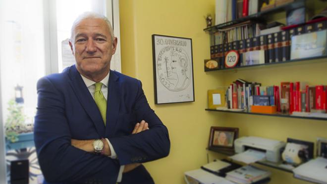 Francisco Puchol-Quixal, 15 años presidente del Club de Encuentro Manuel Broseta