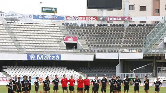 Cortan la luz en el estadio Castalia en víspera del CD Castellón-Borriol