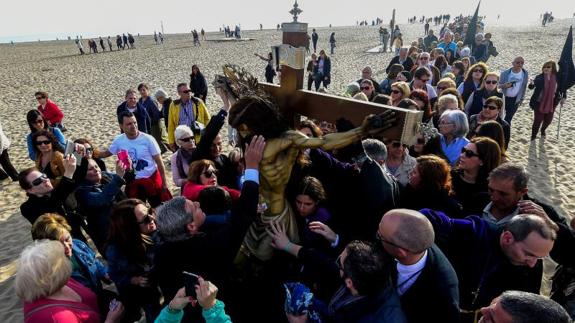 Fotos del Viernes Santo en la Semana Santa Marinera de Valencia