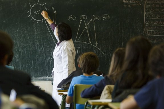 Familias de 130 municipios se quedan sin colegios públicos con jornada partida