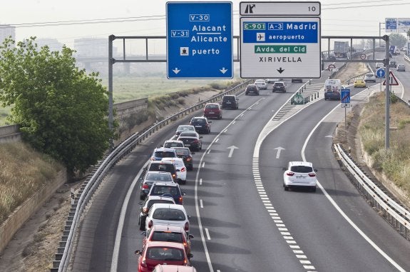 Los contratistas de la Comunitat Valenciana reclaman a Fomento 3.761 millones en inversiones urgentes