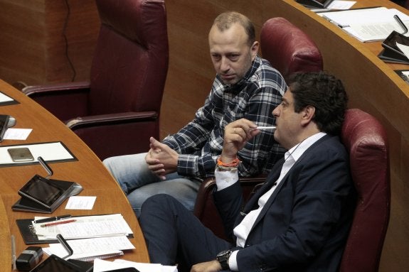 Las batallas internas en Ciudadanos, PSPV, PP y Podemos aletargan Les Corts