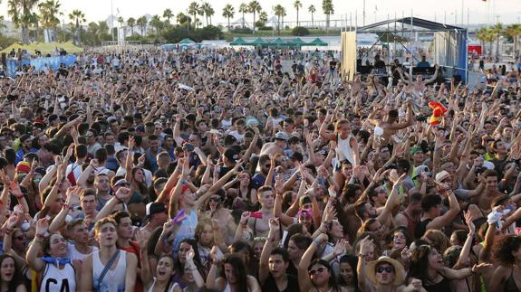 Marenostrum y Electrosplash se celebrarán en la Marina si cumplen los requisitos