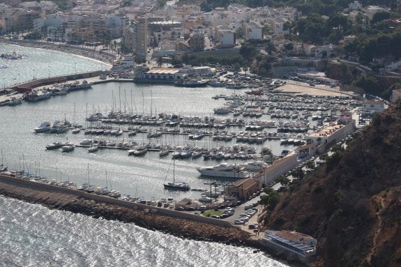 El Consell frena una inversión de 50 millones en clubes náuticos al no renovar concesiones