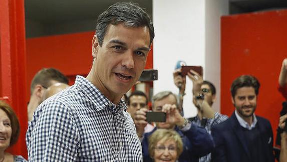 Sánchez obtiene más del doble de votos que Díaz en la Comunitat