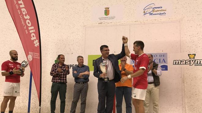 Moltó y Brisca ganan la Lliga de raspall