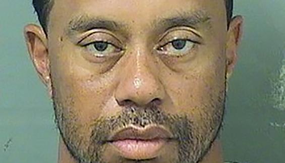 Tiger Woods, detenido por conducir ebrio
