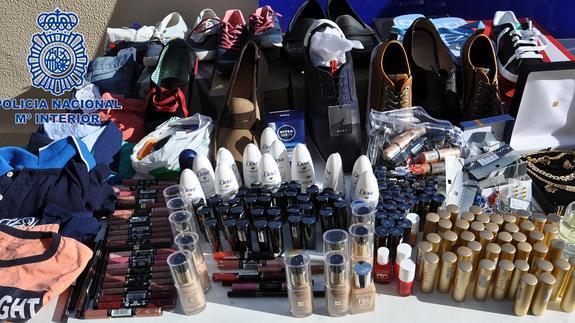 Cae una red criminal dedicada a la compra fraudulenta en internet