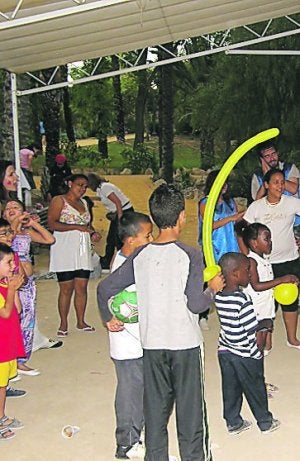 Clausura de las escuelas municipales de padres