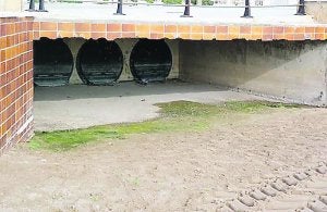 El PSOE alerta del riesgo del desagüe de la playa de San Juan para los bañistas